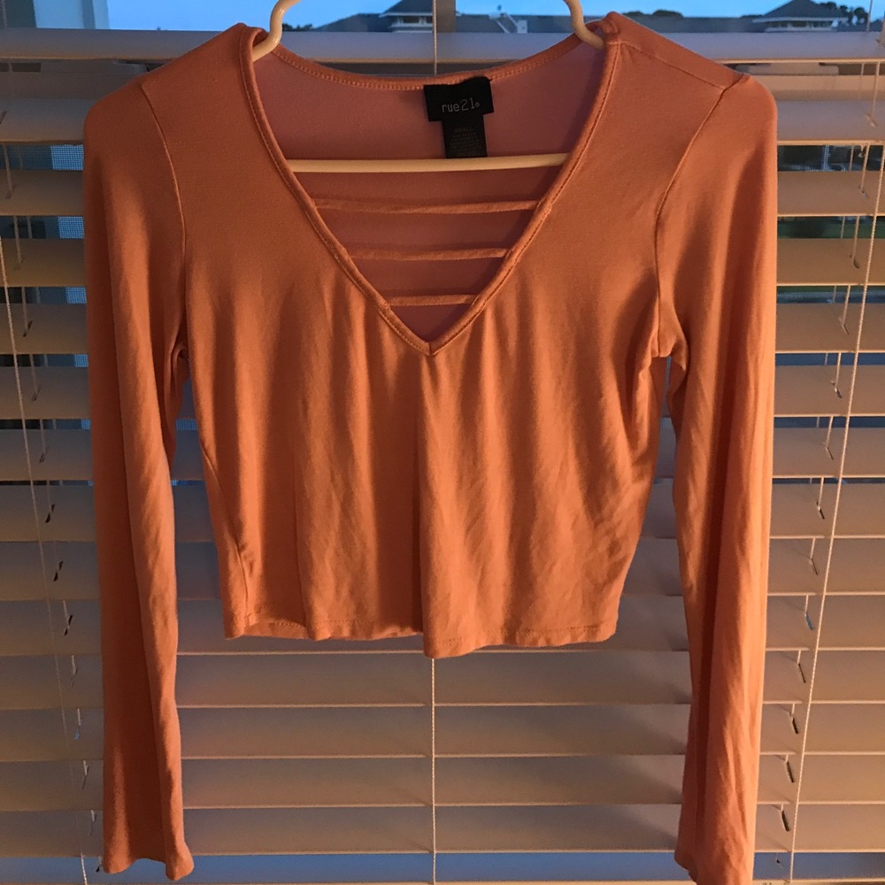 PINK CROP TOP